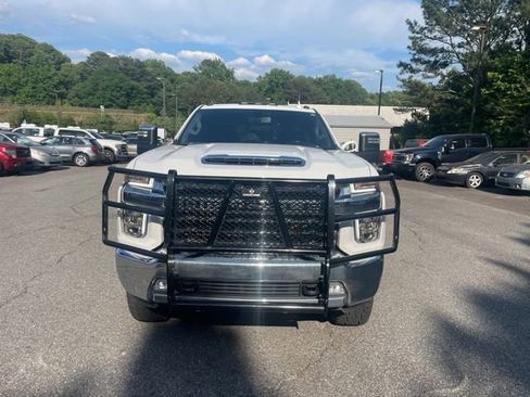 Used 2021 Chevrolet Silverado 3500 LTZ AWD/4WD image 2