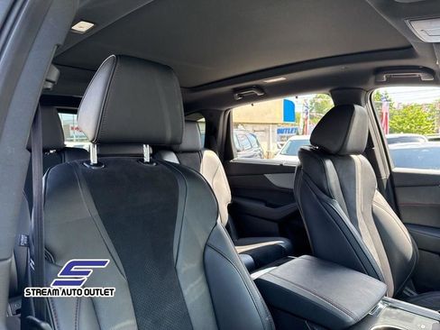 Used 2023 Acura MDX A-Spec image 16