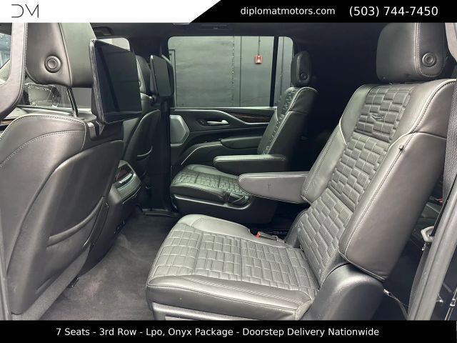 Used 2023 Cadillac Escalade ESV Sport Platinum w/ LPO, ONYX Package AWD/4WD image 21