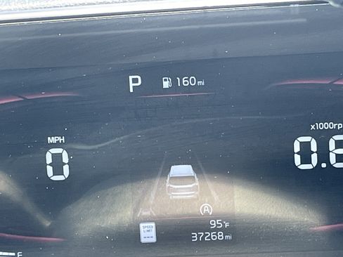 Used 2023 Kia Telluride EX w/ EX Captain's Chair Package FWD image 20