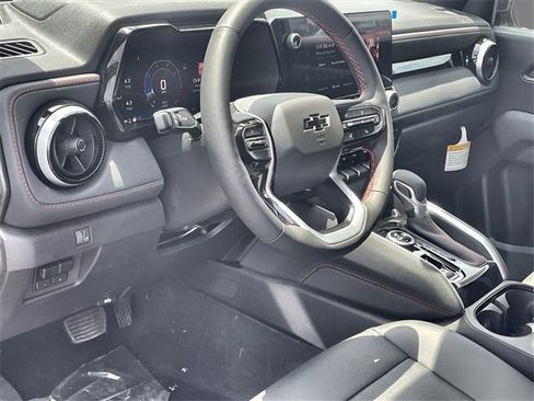 New 2025 Chevrolet Colorado Z71 w/ Midnight Edition image 8