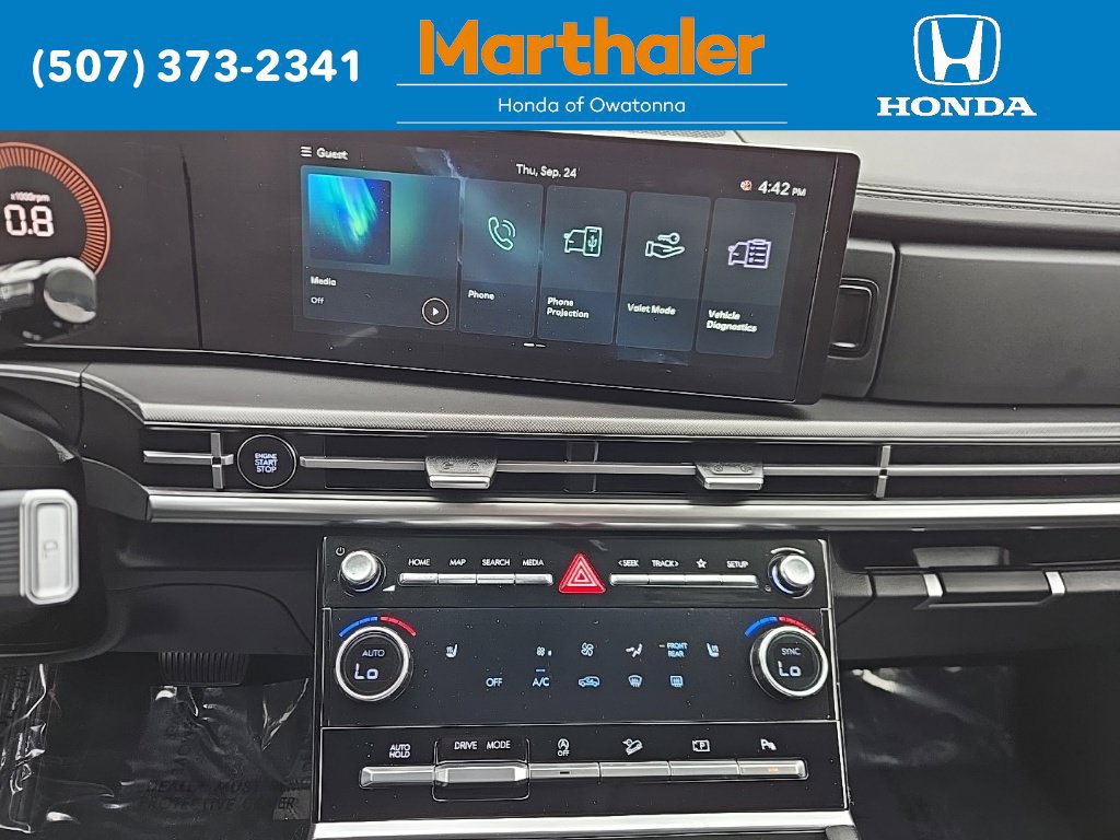 Used 2026 Hyundai Santa Fe SEL FWD image 23
