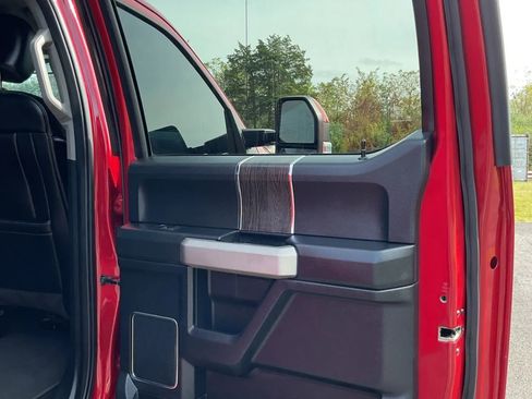 Used 2020 Ford F250 Lariat w/ Lariat Value Package image 45