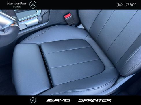 New 2026 Mercedes-Benz GLB 250 GLB 250 image 14