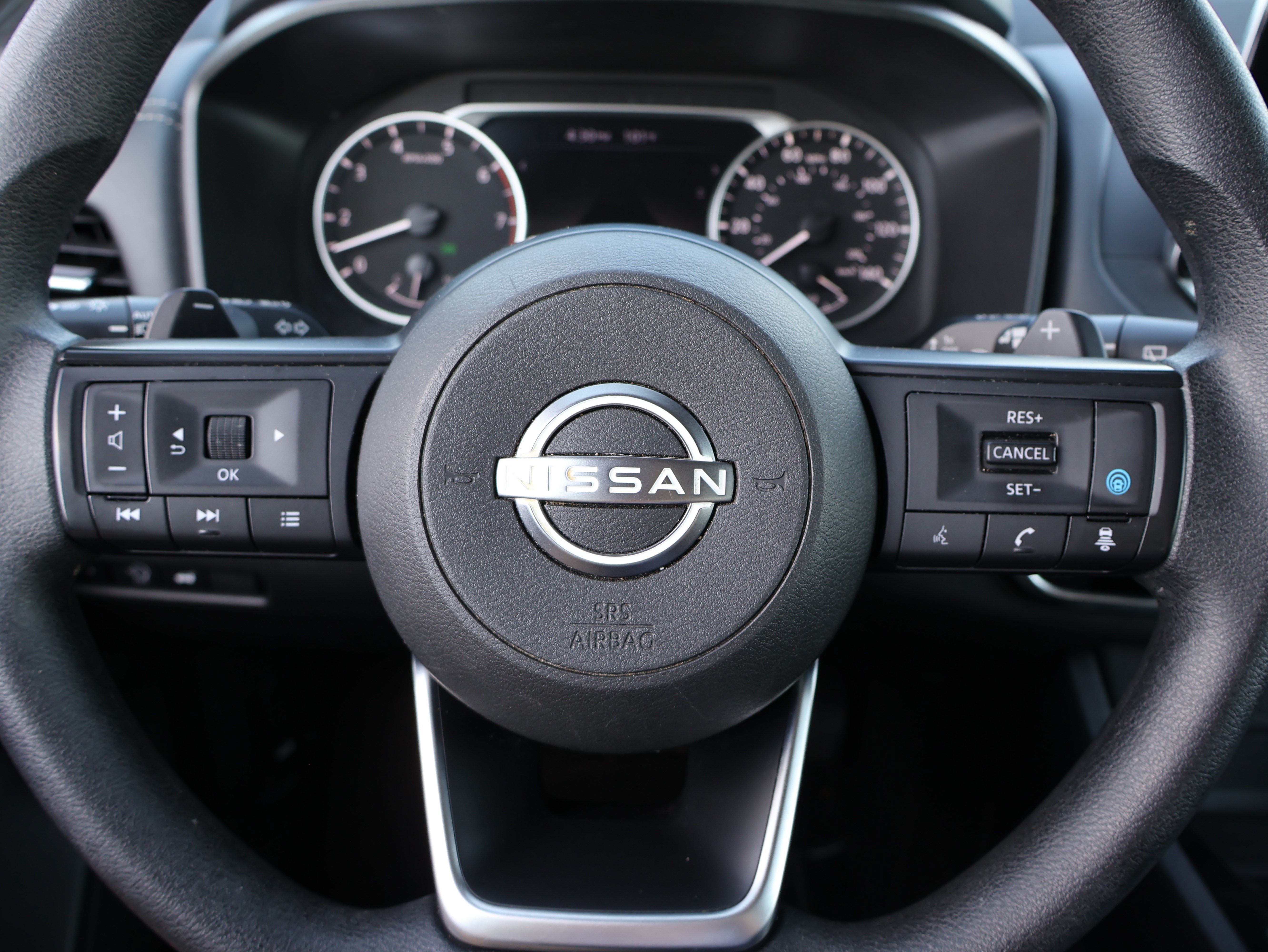 Used 2024 Nissan Rogue SV AWD/4WD image 20