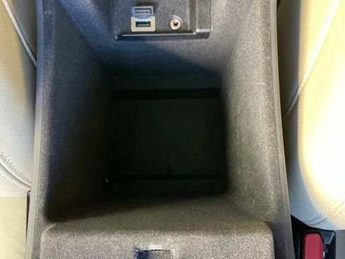 Used 2016 Volvo V60 T5 Premier image 21