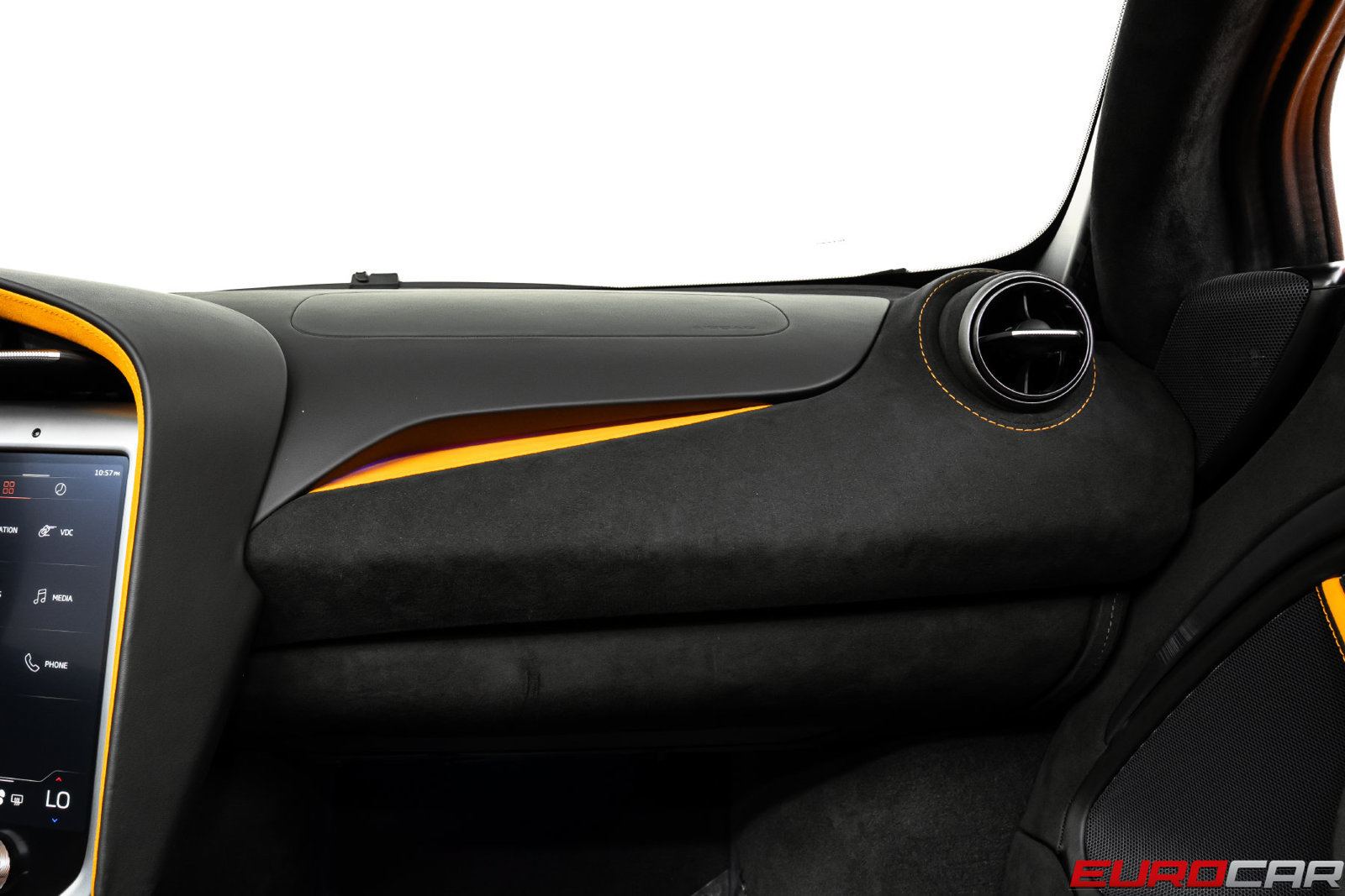 Used 2026 McLaren 750S Spider RWD image 31