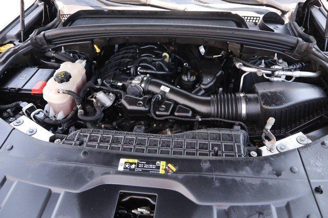 Used 2024 Jeep Grand Cherokee Altitude AWD/4WD image 28