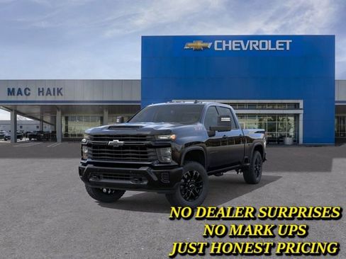 New 2026 Chevrolet Silverado 2500 Custom w/ Custom Value Package AWD/4WD image 8