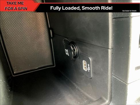 Used 2017 Jeep Wrangler Unlimited Rubicon w/ Dual Top Group AWD/4WD image 14