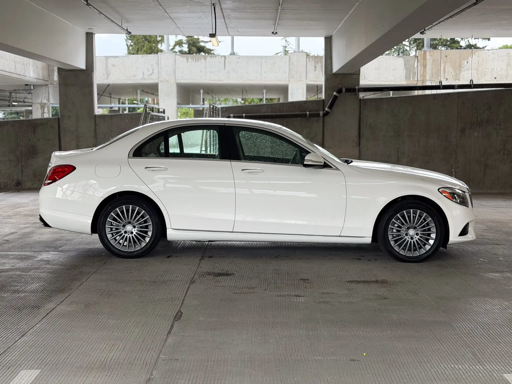 Used 2015 Mercedes-Benz C 300 4MATIC Sedan w/ Premium 1 Package image 4