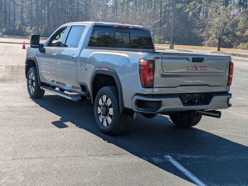 New 2026 GMC Sierra 2500 Denali w/ Denali Reserve Package AWD/4WD image 5