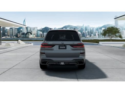 New 2026 BMW X7 xDrive40i w/ M Sport Package image 5