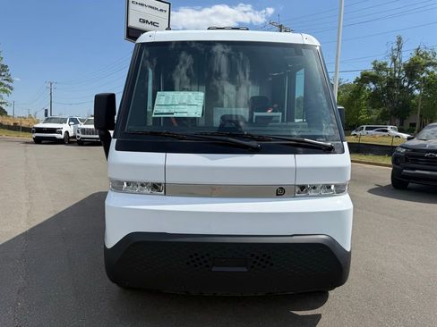 Used 2024 Chevrolet Brightdrop 600 w/ Commercial Equipment Package AWD/4WD image 8