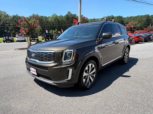 Used 2020 Kia Telluride S FWD image 9