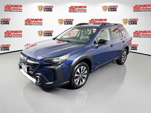 Certified 2025 Subaru Outback Limited image 16