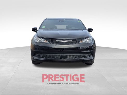 New 2026 Chrysler Voyager LX FWD image 2