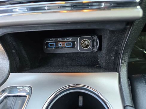 Used 2019 Jeep Grand Cherokee Limited w/ Luxury Group II image 16