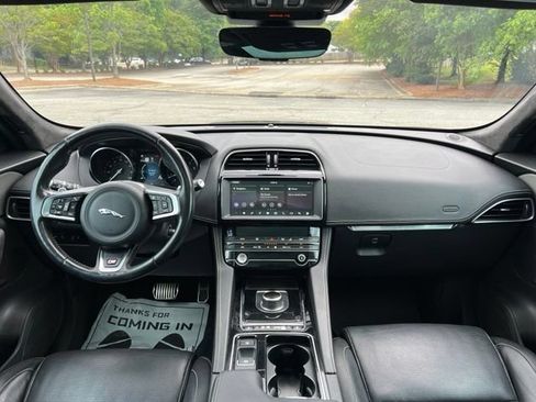 Used 2020 Jaguar F-PACE S AWD/4WD image 26