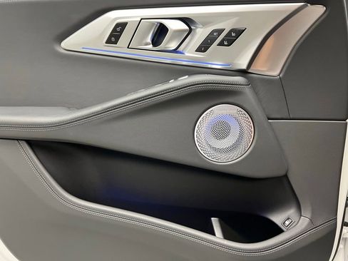 Certified 2023 BMW XM AWD/4WD image 19