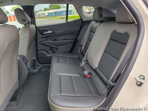New 2026 Chevrolet Trax ACTIV FWD image 9