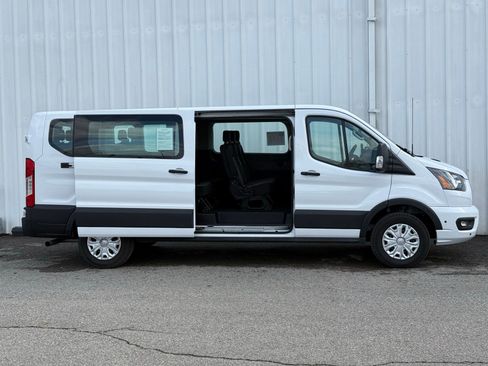 Used 2024 Ford Transit 350 XLT RWD image 30