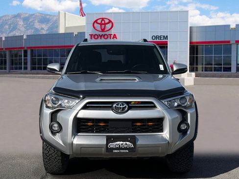 Used 2022 Toyota 4Runner TRD Off-Road Premium image 2