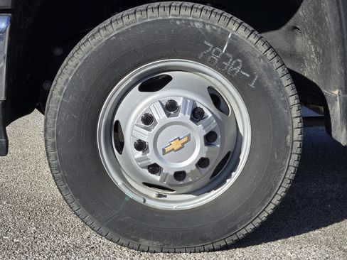 Used 2024 Chevrolet Silverado 3500 W/T w/ WT Convenience Package AWD/4WD image 12