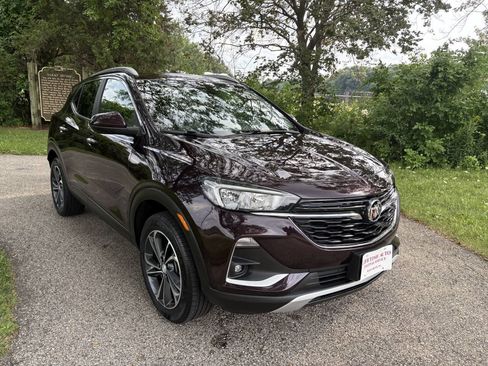 Used 2020 Buick Encore GX Select AWD/4WD image 7
