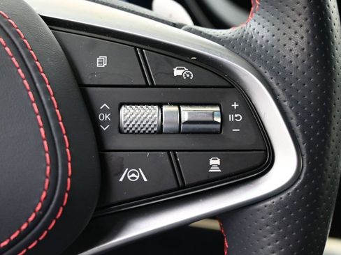 Used 2025 Genesis GV70 2.5T w/ Sport Prestige Package image 25