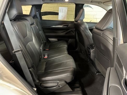 Used 2025 INFINITI QX60 Luxe image 15