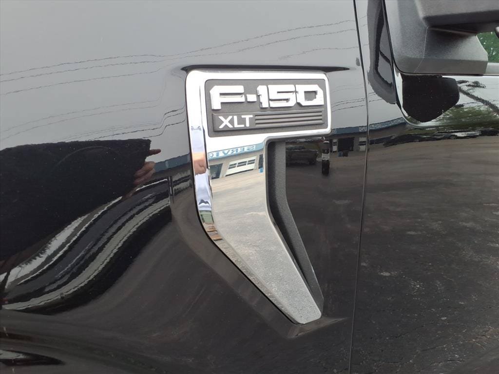 Used 2025 Ford F150 XLT w/ Equipment Group 301A Standard AWD/4WD image 10