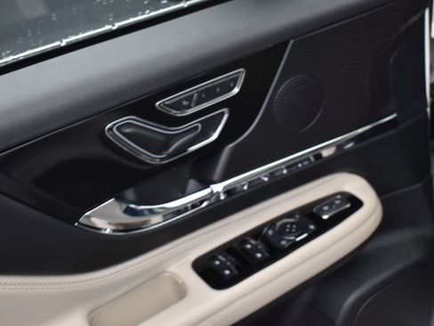 New 2026 Lincoln Corsair Grand Touring image 9