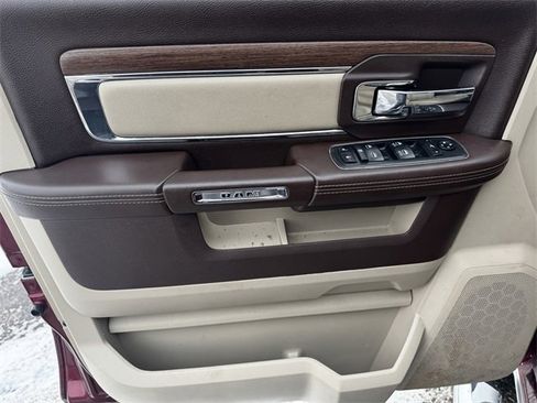 Certified 2018 RAM 1500 Laramie w/ Convenience Group image 21