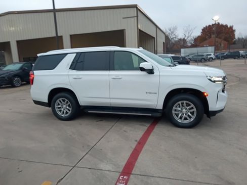 Used 2024 Chevrolet Tahoe LT image 6