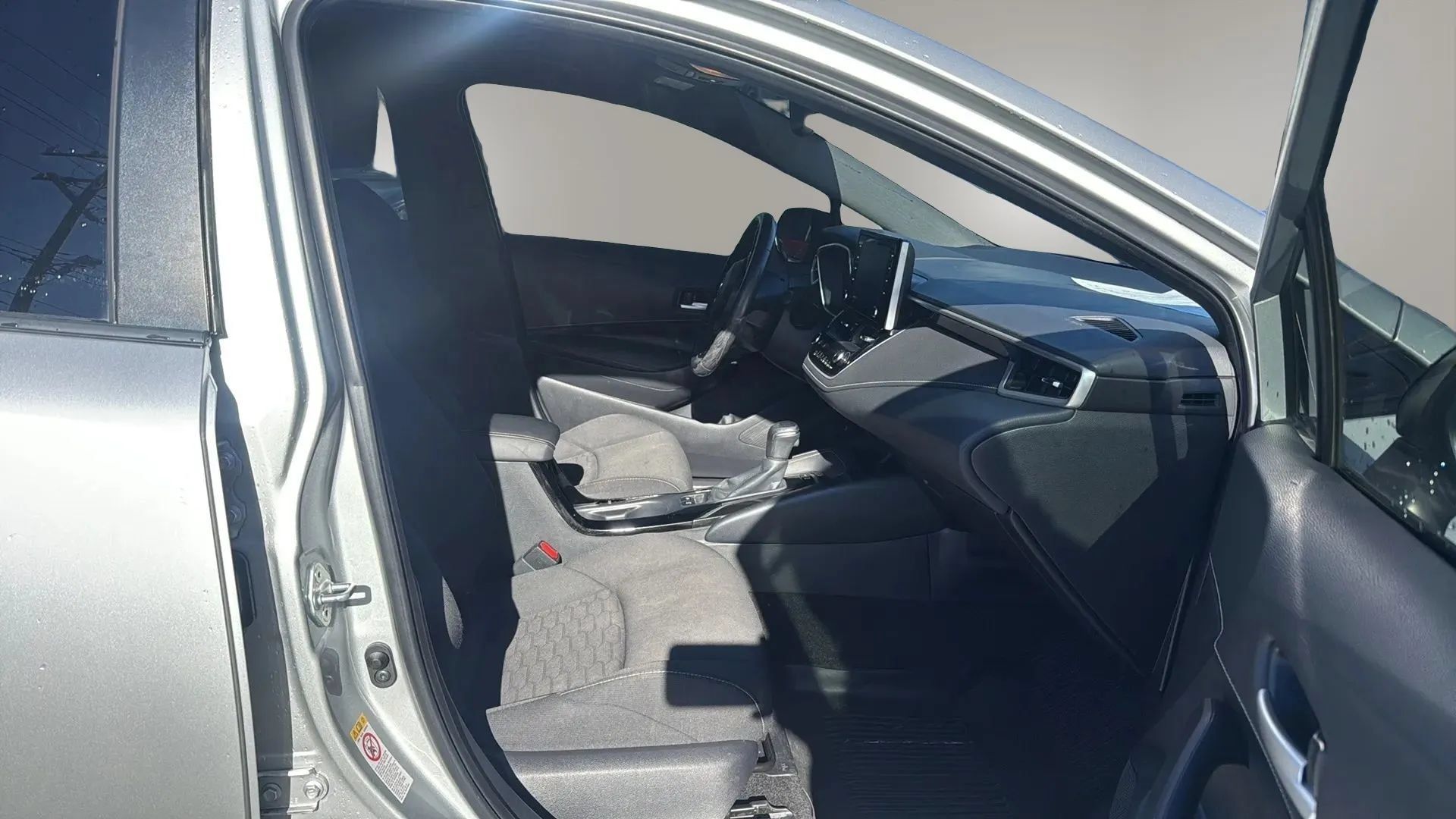 Used 2020 Toyota Corolla SE FWD image 9