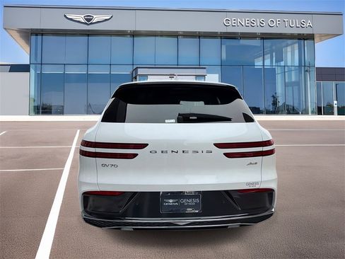 New 2026 Genesis GV70 2.5T Select image 7