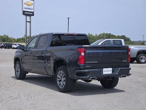 Used 2021 Chevrolet Silverado 1500 RST w/ Convenience Package II AWD/4WD image 5