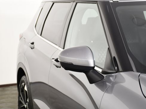 Used 2022 Mitsubishi Outlander SEL AWD/4WD image 14