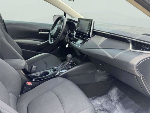 Used 2021 Toyota Corolla LE FWD image 61