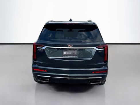 Used 2021 Cadillac XT6 Premium Luxury FWD image 4