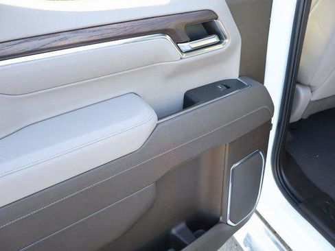 New 2026 GMC Sierra 1500 SLT w/ SLT Premium Package image 13