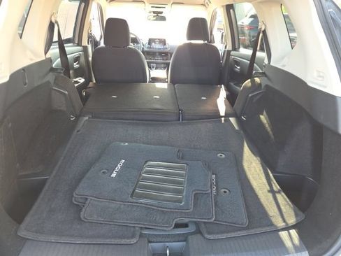 Used 2026 Nissan Rogue SV AWD/4WD image 18
