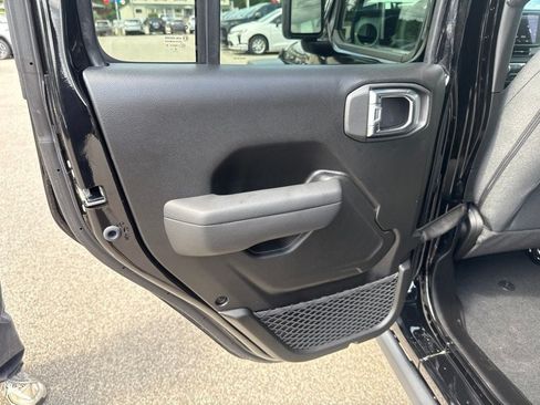 New 2026 Jeep Wrangler Unlimited Sport AWD/4WD image 20