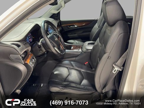 Used 2019 Cadillac Escalade Luxury RWD image 20