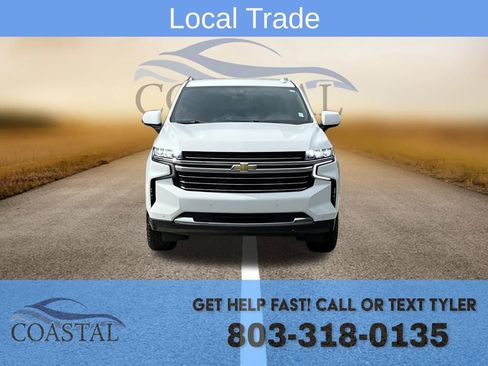 Used 2022 Chevrolet Suburban LT AWD/4WD image 2