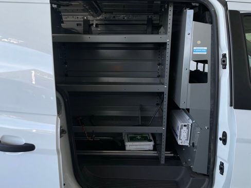 Used 2020 Ford Transit Connect XL image 20