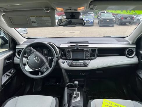 Used 2017 Toyota RAV4 XLE w/ Plus Extra Value Package AWD/4WD image 14
