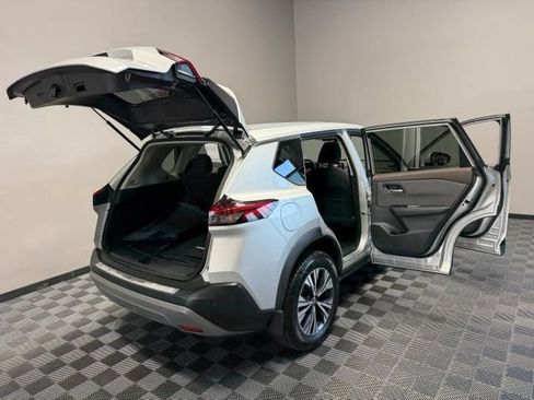 Used 2021 Nissan Rogue SV AWD/4WD image 28