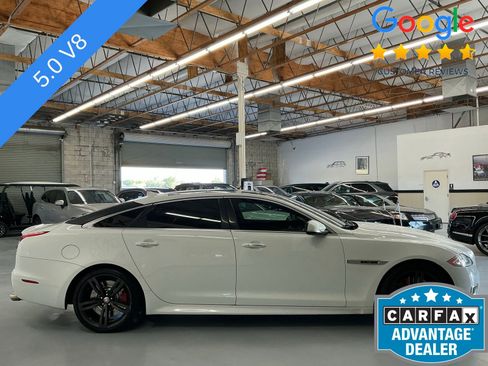 Used 2015 Jaguar XJ R LWB RWD image 4